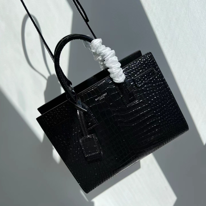 SAINT LAURENT Crocodile cowhide handbag shoulder bag #nigo52329