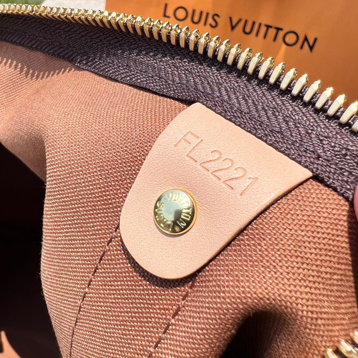 Louis Vuitton Kippel Bandulier 45 Leather Portable Travel Bag Bags #nigo5914