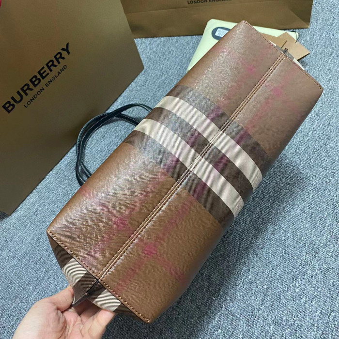 Burberry Striped Leather Tote Bag Underarm Shoulder Bag #nigo54972