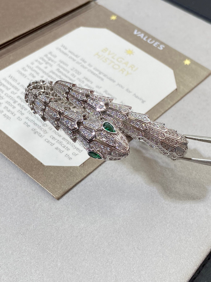 Bvlgari Serpenti Snake Bracelet With Diamonds #nigo96267
