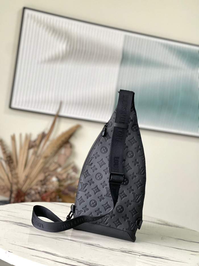 Louis Vuitton NIGO Black Leather Shoulder Bag #nigo57544