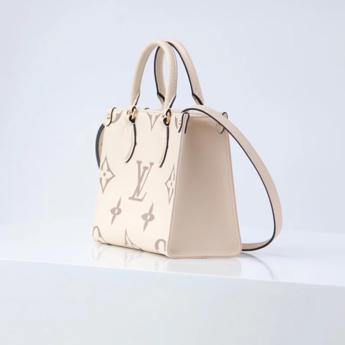 Louis Vuitton Logo Printed Leather Shoulder Bag #nigo52291