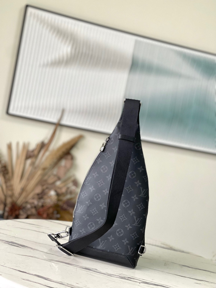 Louis Vuitton NIGO Black Leather Shoulder Bag #nigo57544