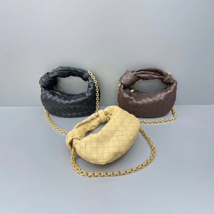 Bottega Veneta  Leather Shoulder Chain Handbag Bag #nigo51927