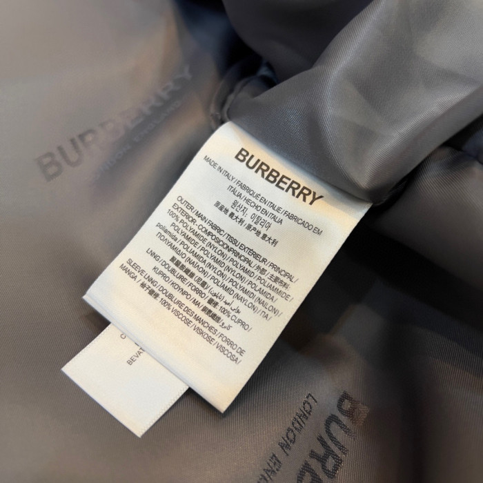 Burberry Grey Zip Print Jacket #nigo5773