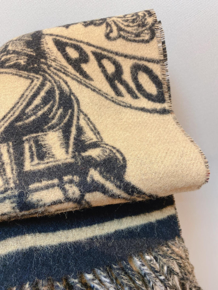 Burberry EKD Cashmere Reversible  Autumn And Winter Warm Scarf Shawl #nigo96285