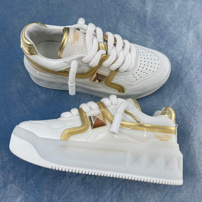 Valentino One Stud Xl Nappa Leather Low Top Sneaker Studded Athleisure Shoes #nigo96282