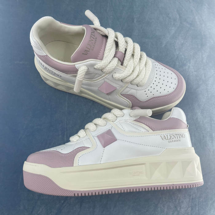 Valentino One Stud Xl Nappa Leather Low Top Sneaker Studded Athleisure Shoes #nigo96282