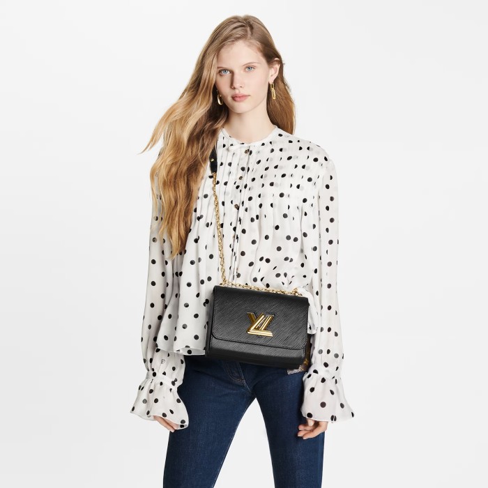Louis Vuitton TWIST Black Leather Chain Bag #nigo21725