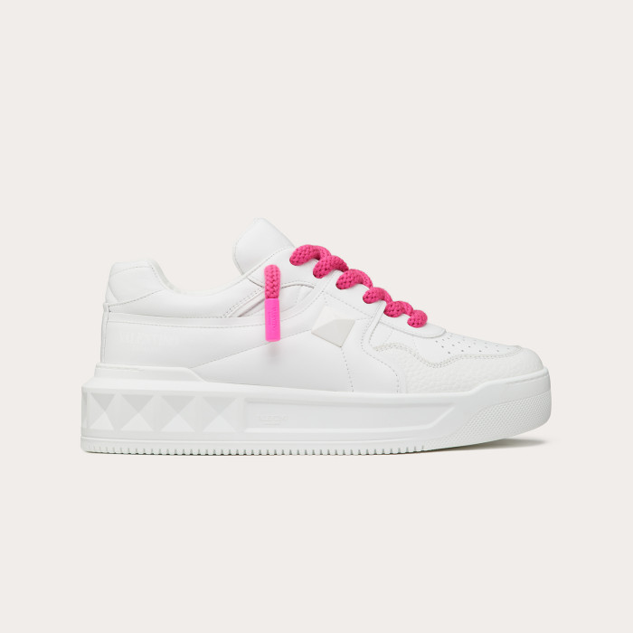 Valentino One Stud Xl Nappa Leather Low Top Sneaker Studded Athleisure Shoes #nigo96282