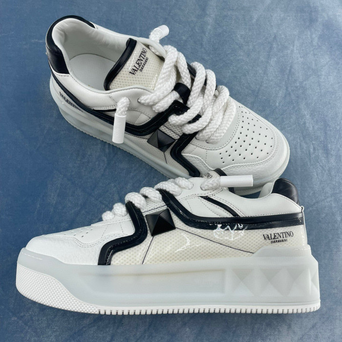 Valentino One Stud Xl Nappa Leather Low Top Sneaker Studded Athleisure Shoes #nigo96282