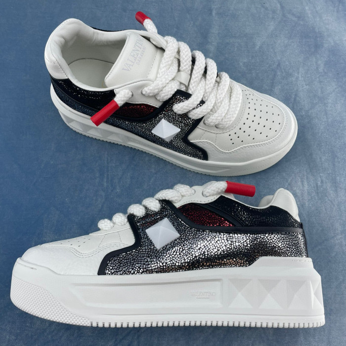 Valentino One Stud Xl Nappa Leather Low Top Sneaker Studded Athleisure Shoes #nigo96282