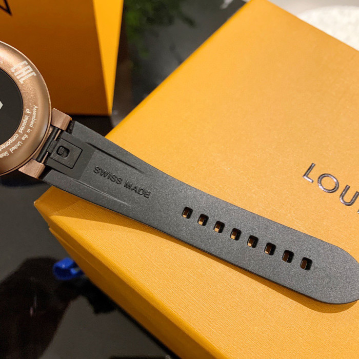 Louis Vuitton Bluetooth Link Electronic Watch Casual Leather Strap 2nd Generation Watch #nigo755