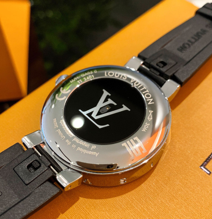 Louis Vuitton Bluetooth Link Electronic Watch Casual Leather Strap 2nd Generation Watch #nigo755