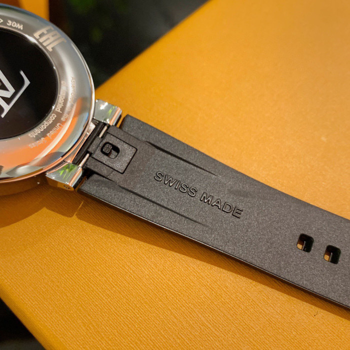 Louis Vuitton Bluetooth Link Electronic Watch Casual Leather Strap 2nd Generation Watch #nigo755