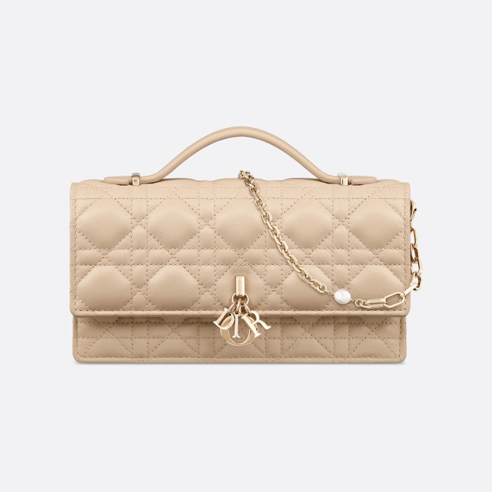 Dior MISS Leather Carrying Chain Bag #nigo21721