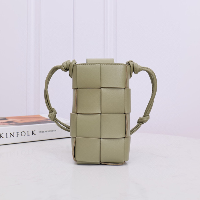 Bottega Veneta  Intrecciato Leather Crossbody Shoulder Bag #nigo96319