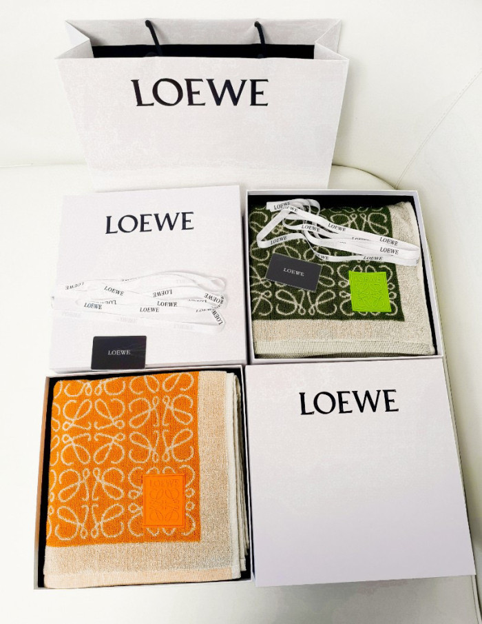 Loewe Anagram Towel In Cotton Bath #nigo96334