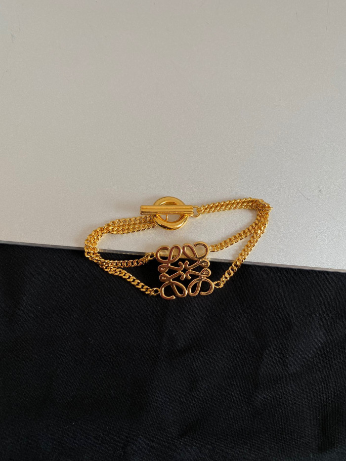 Loewe Anagram Hollow Out Earrings Necklace Bracelet Jewellery #nigo96349