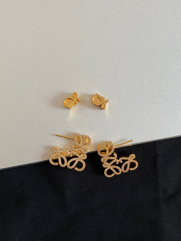 Loewe Anagram Hollow Out Earrings Necklace Bracelet Jewellery #nigo96349
