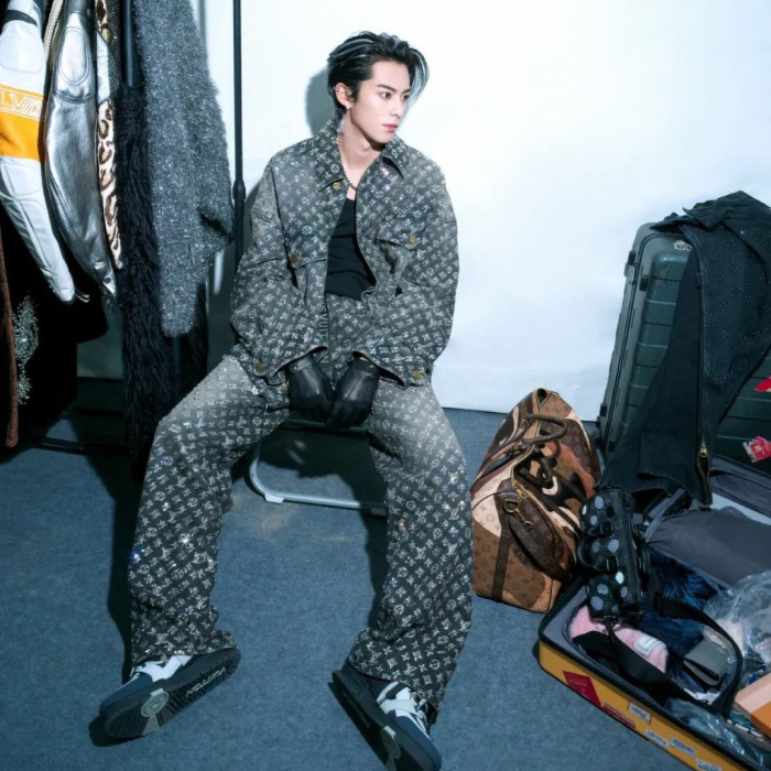 Louis Vuitton Made To Order Embroidered Monogram Baggy Denim Overshirt Jacket Jeans Pants suit Set #nigo96366