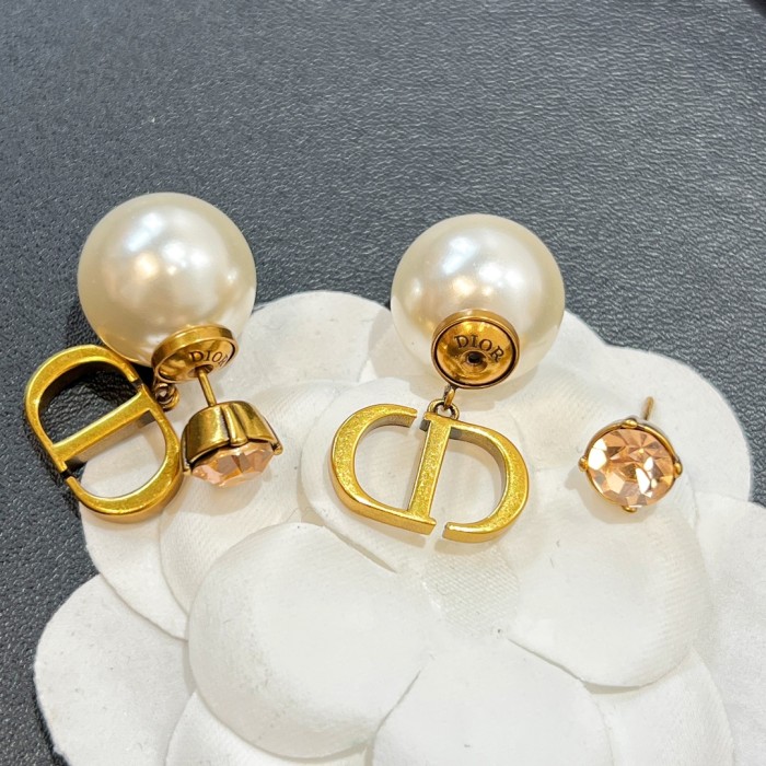 Dior Fashion Women's Letter Stud Earrings Accessories Jewelry #nigo89567