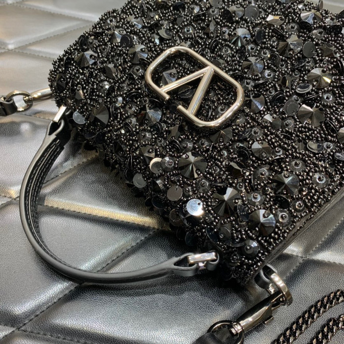 Valentino Bright Diamond Handheld Bag #nigo57963