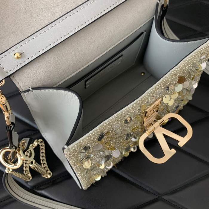 Valentino Bright Diamond Handheld Bag #nigo57963