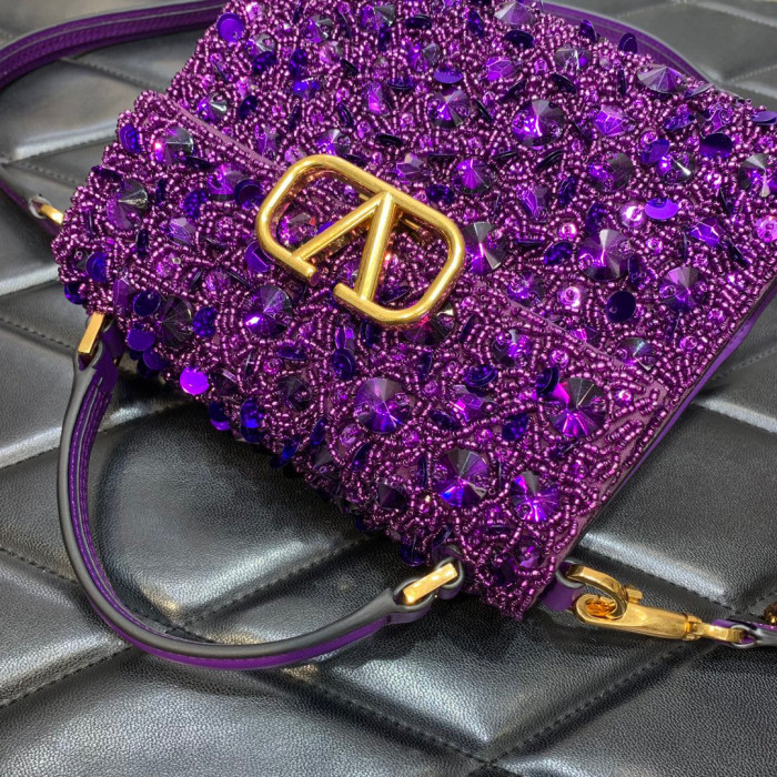 Valentino Bright Diamond Handheld Bag #nigo57963