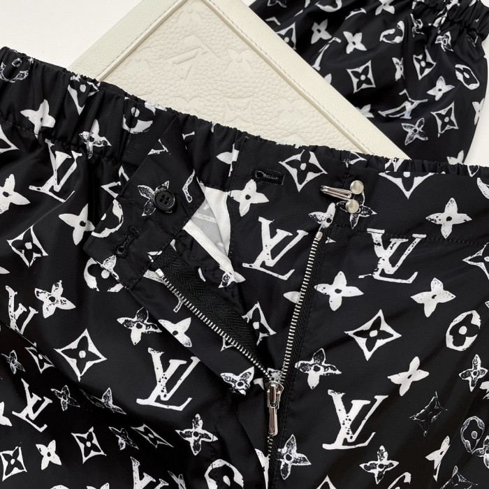 Louis Vuitton Stencil-effect Monogram Jogging Pants Printed  #nigo96358