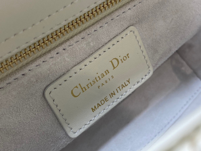 Dior Lady's Latest Limited Edition Heavy Duty Bead Princess Bag #nigo57739