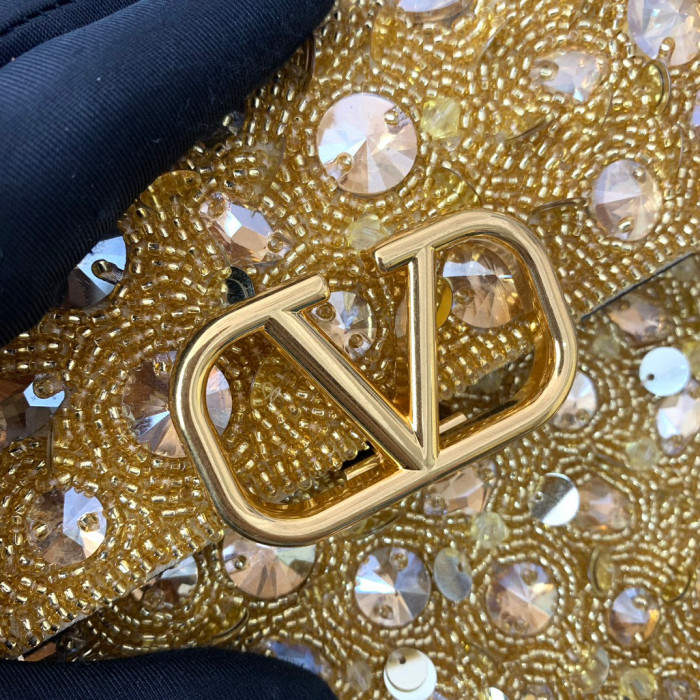 Valentino Bright Diamond Handheld Bag #nigo57963