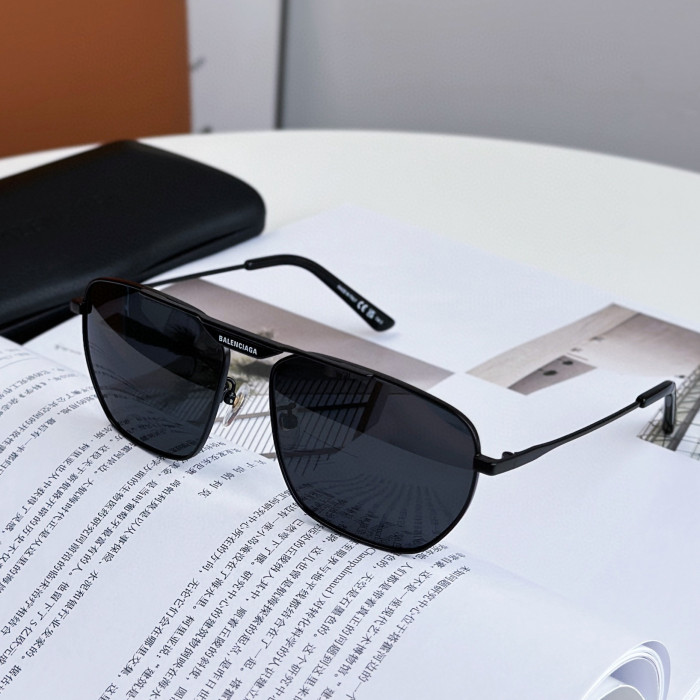 Balenciaga TAG 2.0 Navigator Sunglasses Metal Aviator Glasses #nigo96356