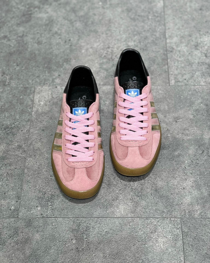 GUCCI Men's and Women's Retro Flat Sneakers Shoes #nigo54691