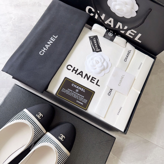 Chanel Cloth Faced Flat Shoes #nigo21249