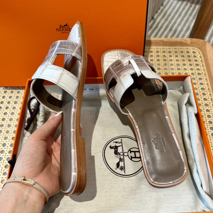 Hermes NIGO Leather Flat Bottomed Slippers #nigo57675