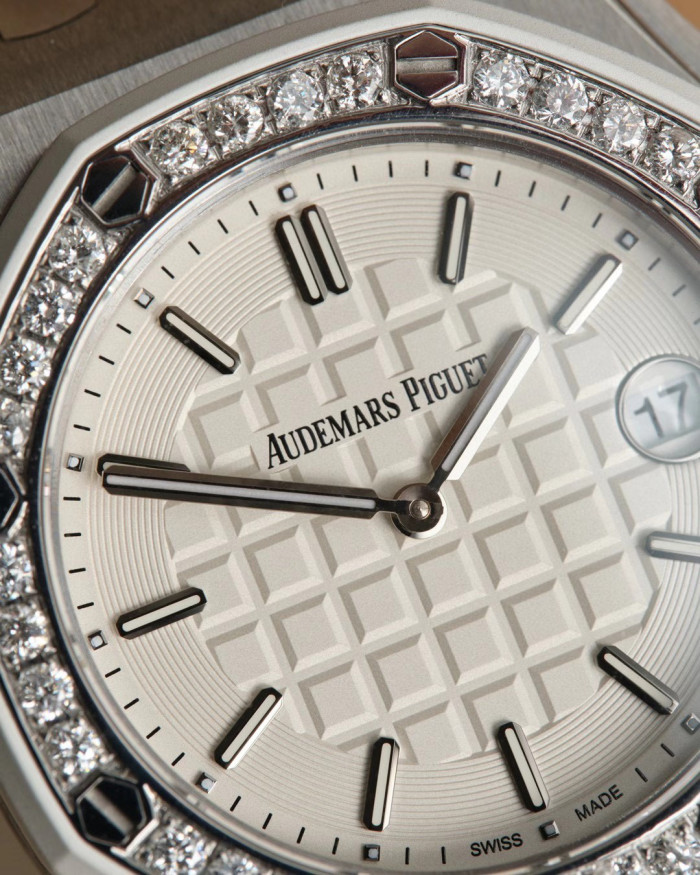 Audemars Piguet NIGO Women's Quartz Diamond Inlaid Watch #nigo94816