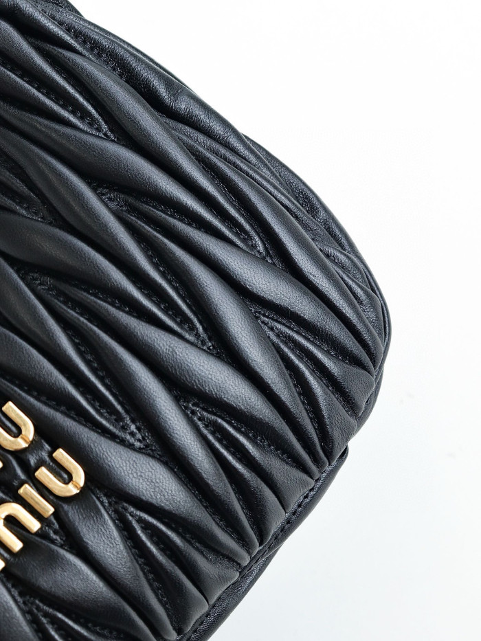 MiuMiu NIGO Pleated One Shoulder Handbag Bag Bags #nigo56962