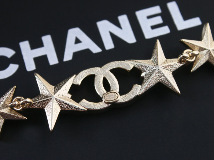 Chanel Women's Gold Pearl Patchwork Decorative Necklace #nigo57236