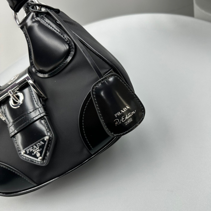 Prada Bright Leather One Shoulder Crescent Messenger Bag #nigo56215