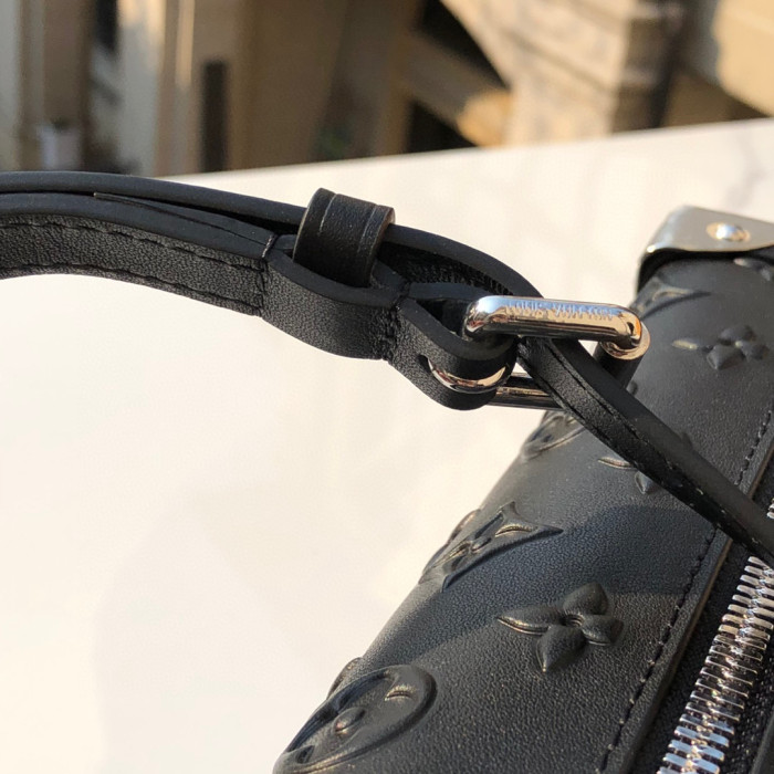 Louis Vuitton Portable Metal Box Armpit Shoulder Bag #nigo56158