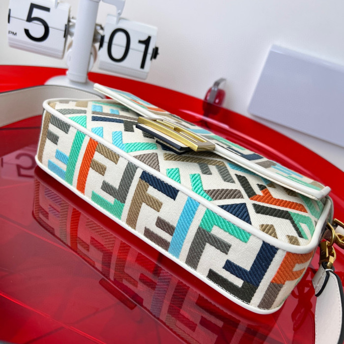 FENDI NIGO Green Rectangular Shoulder Strap Bag #nigo57586