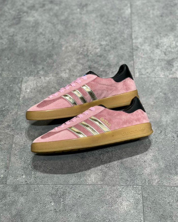 GUCCI Men's and Women's Retro Flat Sneakers Shoes #nigo54691
