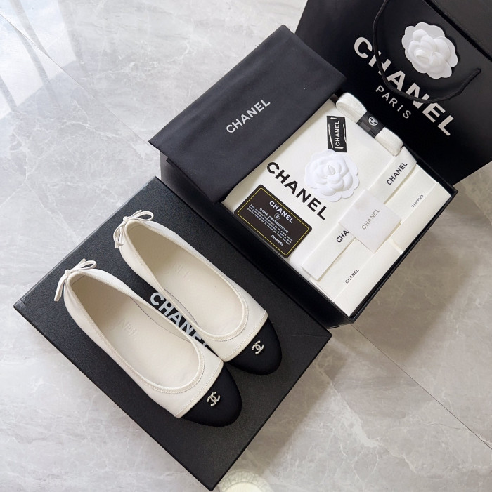 Chanel Cloth Faced Flat Shoes #nigo21249