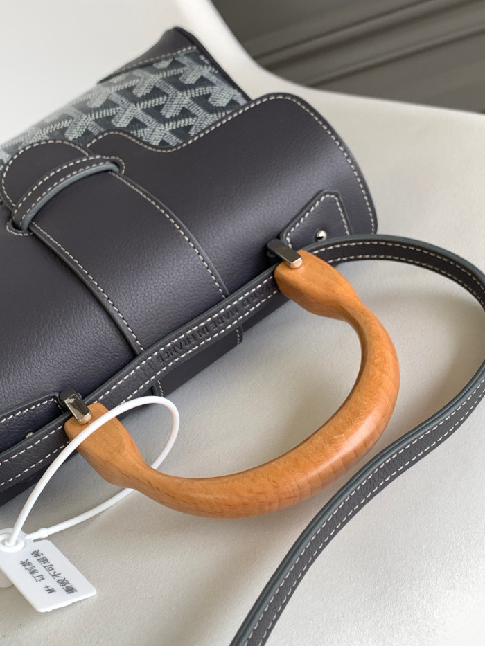 Goyard Exquisite Leather Printed Carrying Crossbody Bag #nigo21343