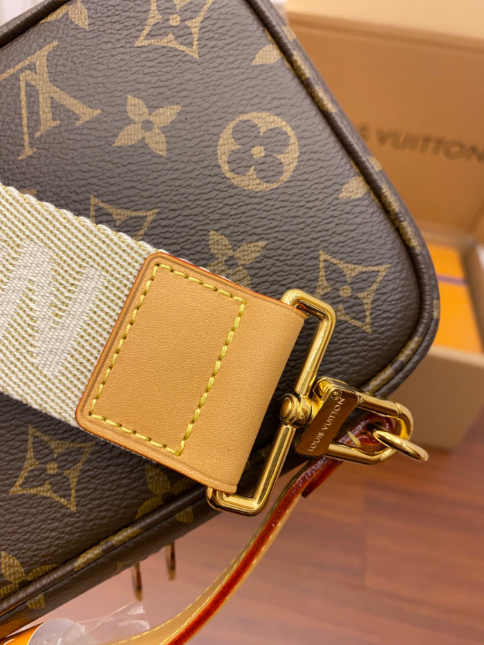 Louis Vuitton Multi-Bag Full Printed Old Flower Chest Leather Bags #nigo53177