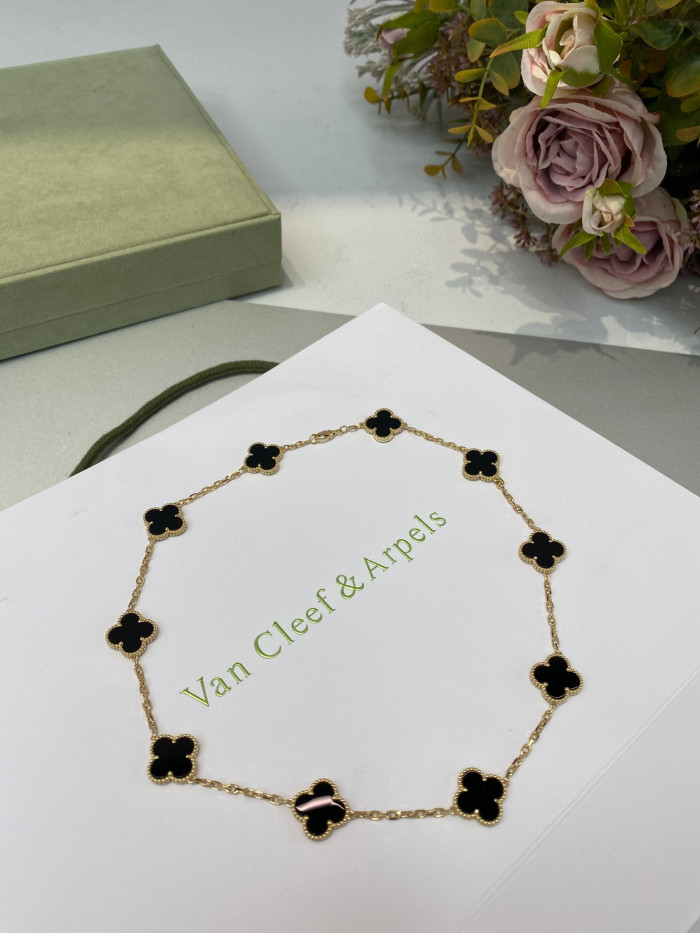 Van Cleef & Arpels Premium Decorative Gold Necklace #nigo57168