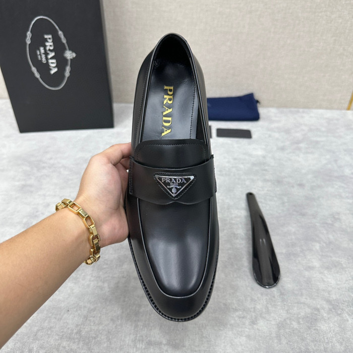 Prada Men's Loafers Leather Shoes #nigo94886