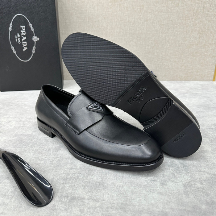 Prada Men's Loafers Leather Shoes #nigo94886