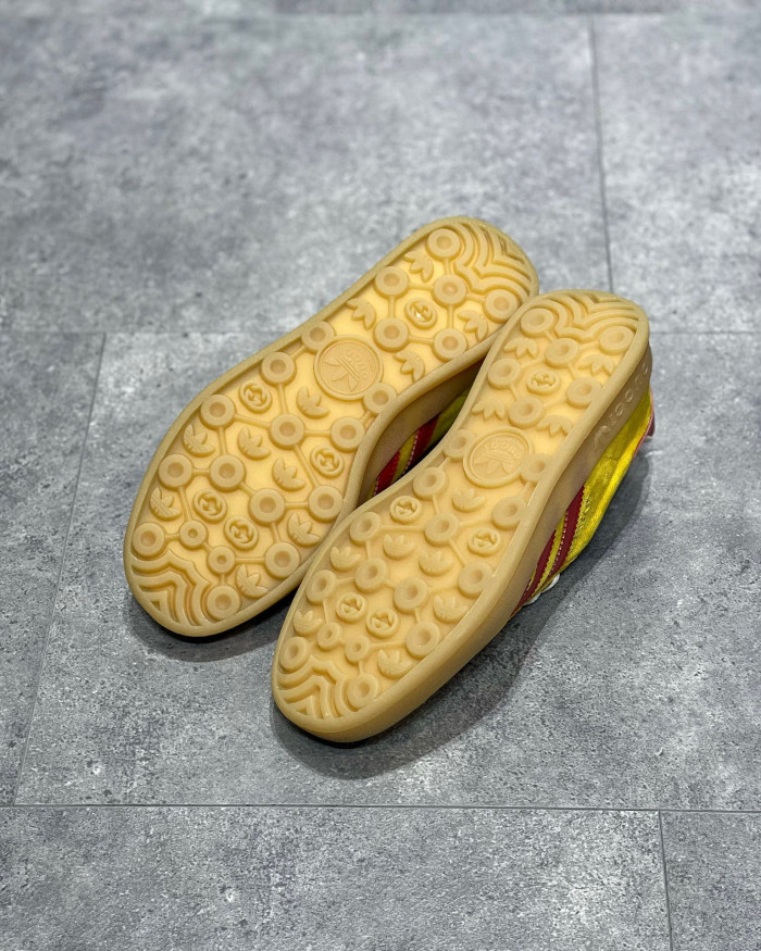 GUCCI Men's and Women's Retro Flat Sneakers Shoes #nigo54691